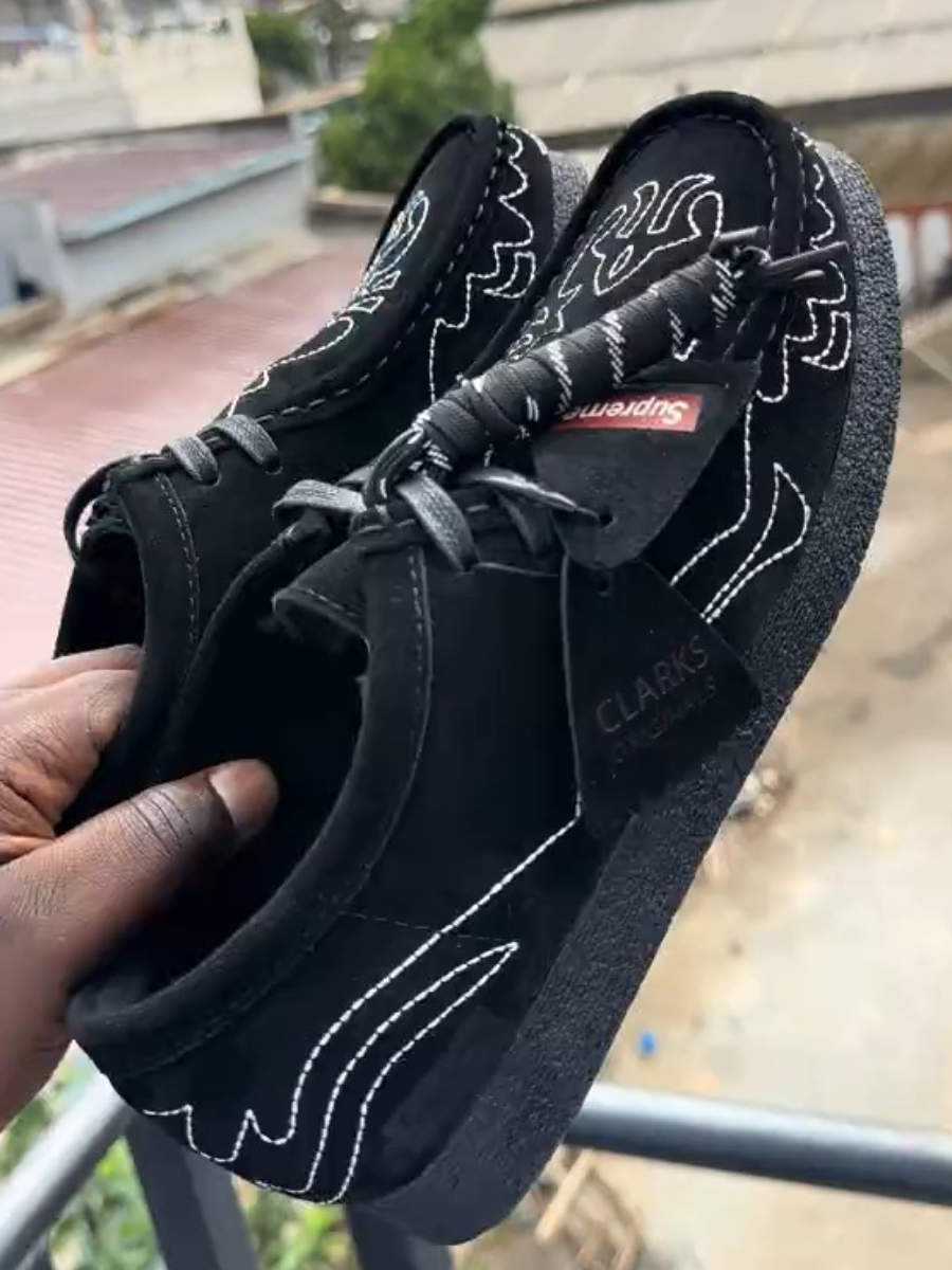 Supreme xClarks Originals Shoes