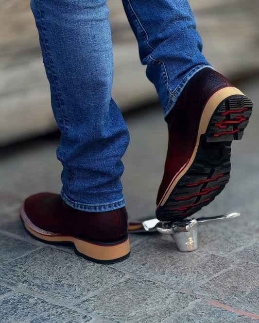 Scratch Resistant Cowhide Cowboy Boots