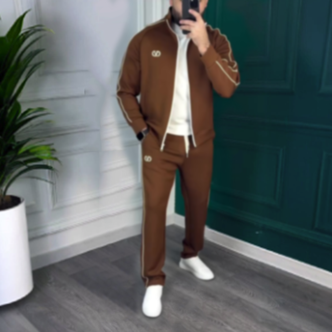 Classics Track Top With Track Pants Suit