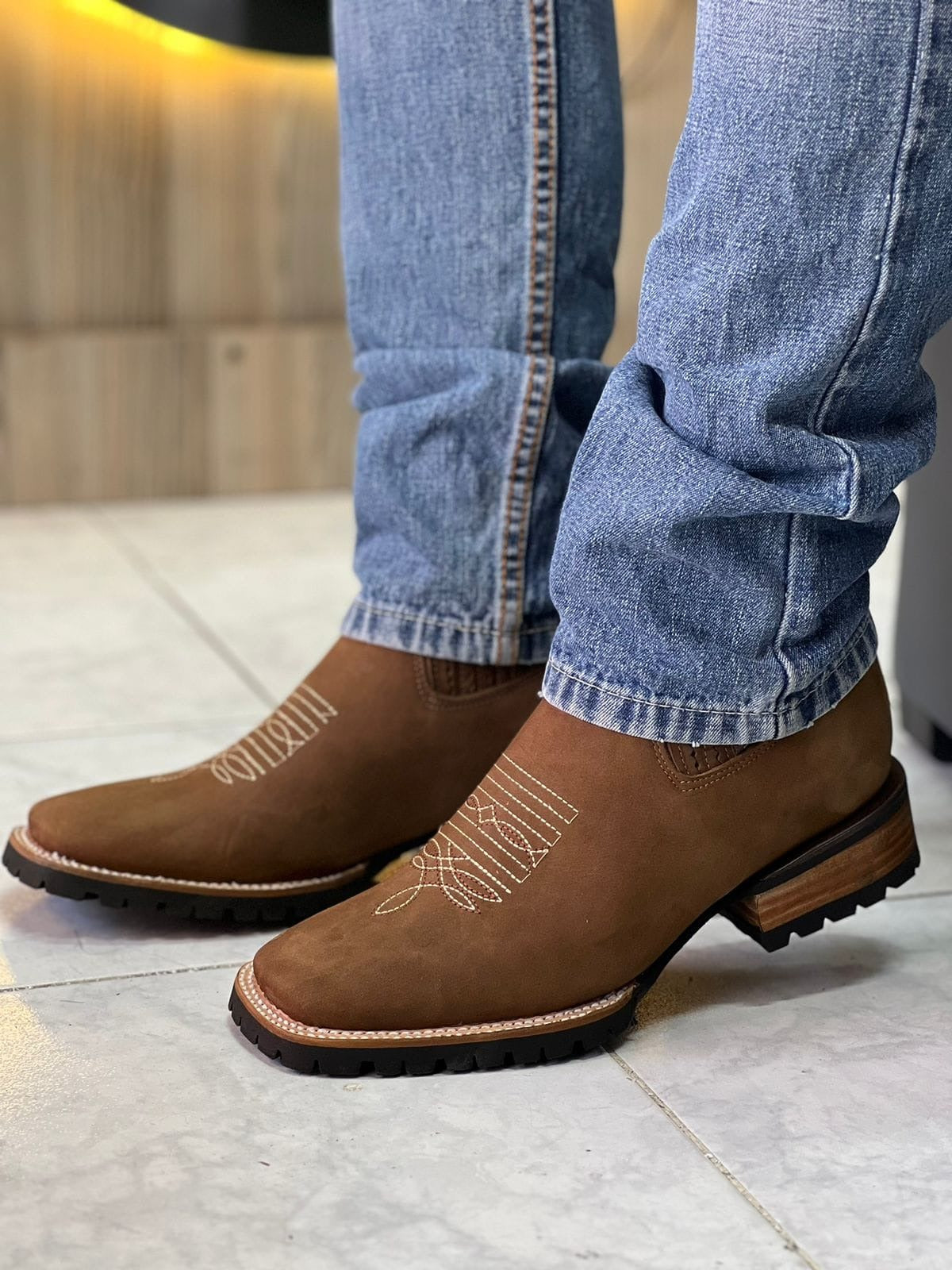Hand-embroidery Vintage Cowboy Boots