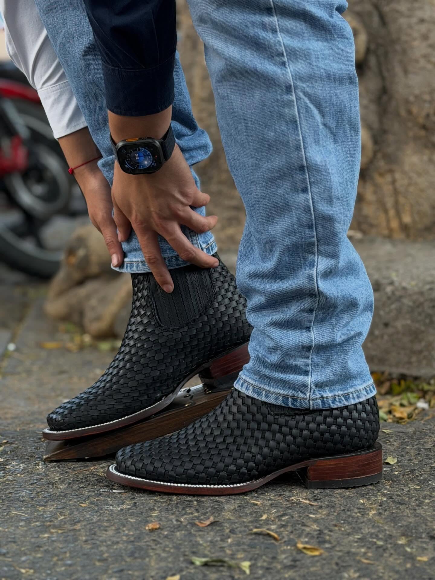 Woven Leather Zipper Men's Boots