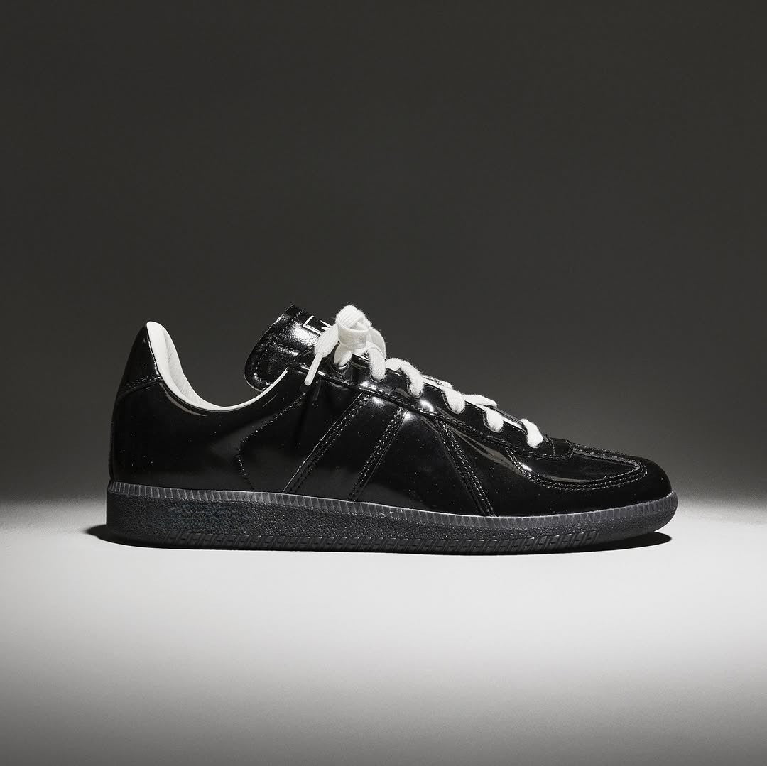 BW Army Black Shiny Patent Leather Glossy Trainer