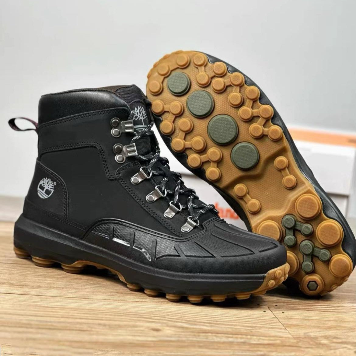 Men's Mid Lace-Up Waterproof Boots