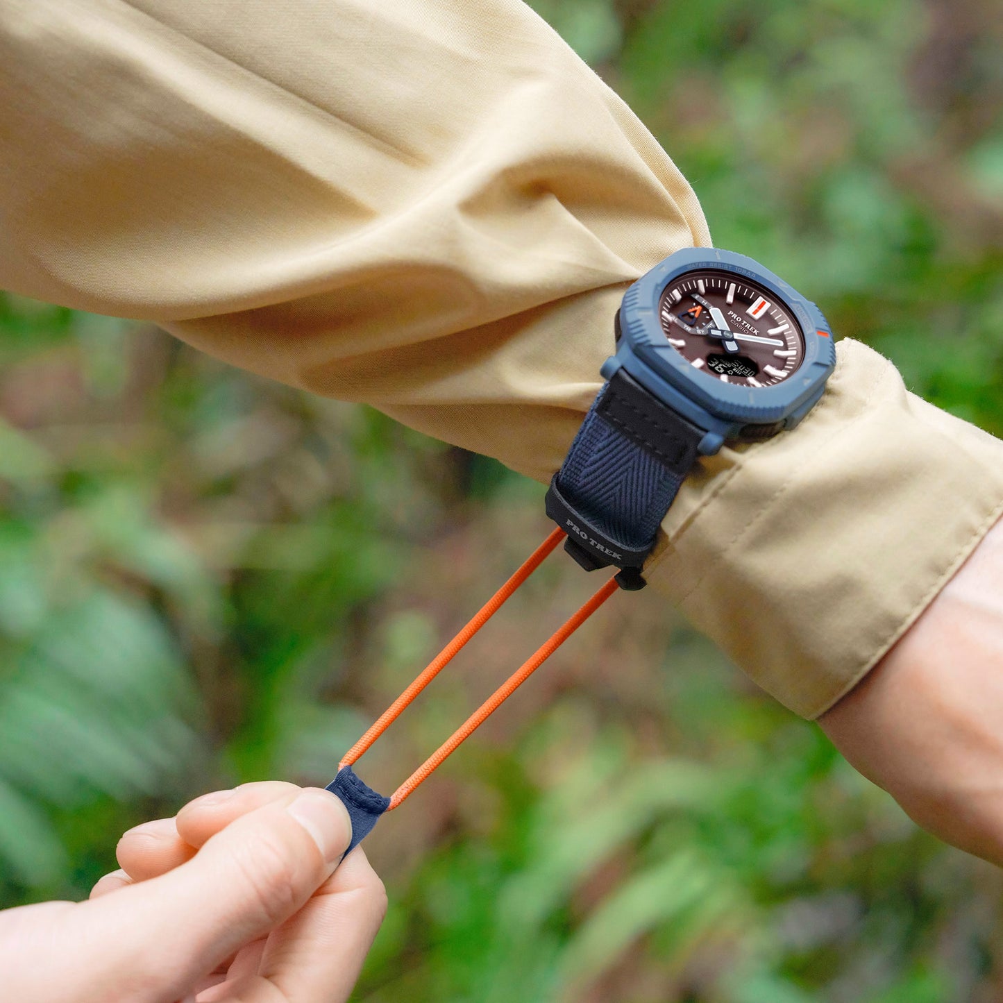 PRO TREK Outdoor Sports Bluetooth Smartwatch
