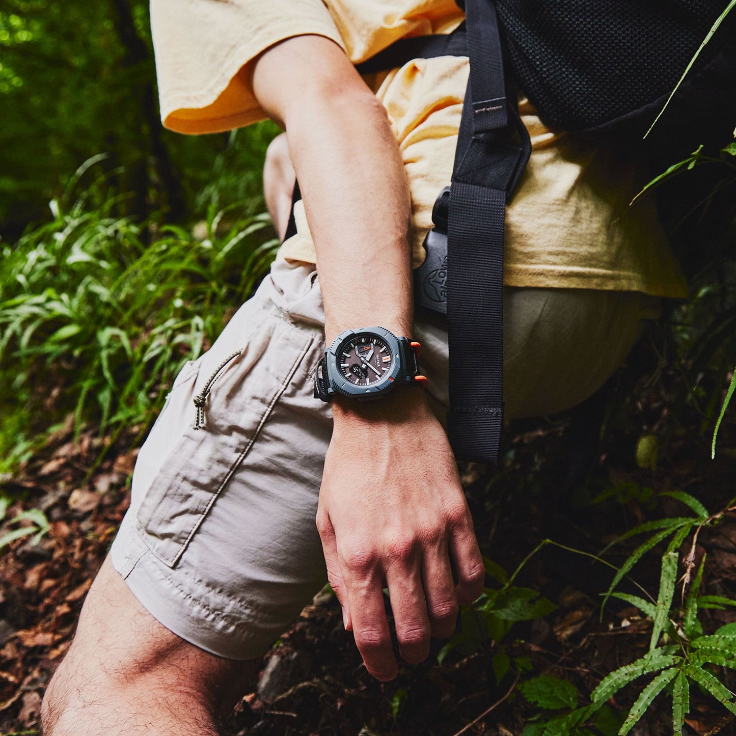 PRO TREK Outdoor Sports Bluetooth Smartwatch