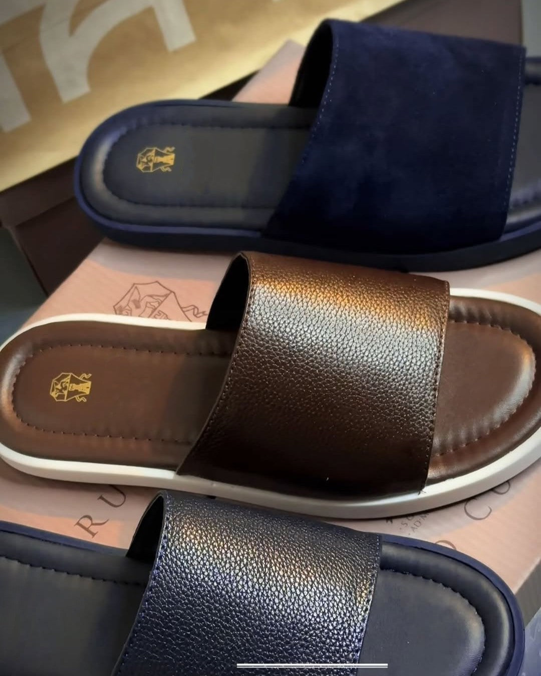 High-quality Leather Sandals