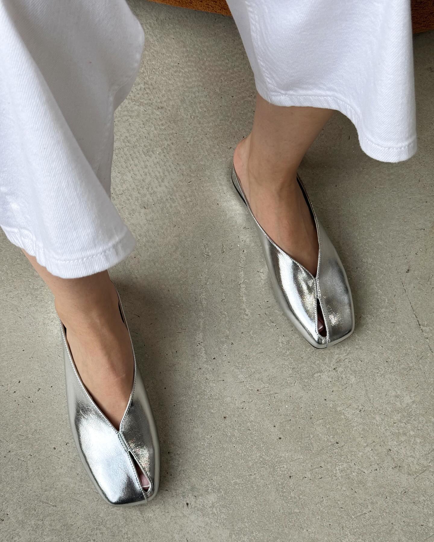 Women's Breathable Soft Leather Comfortable Sandals
