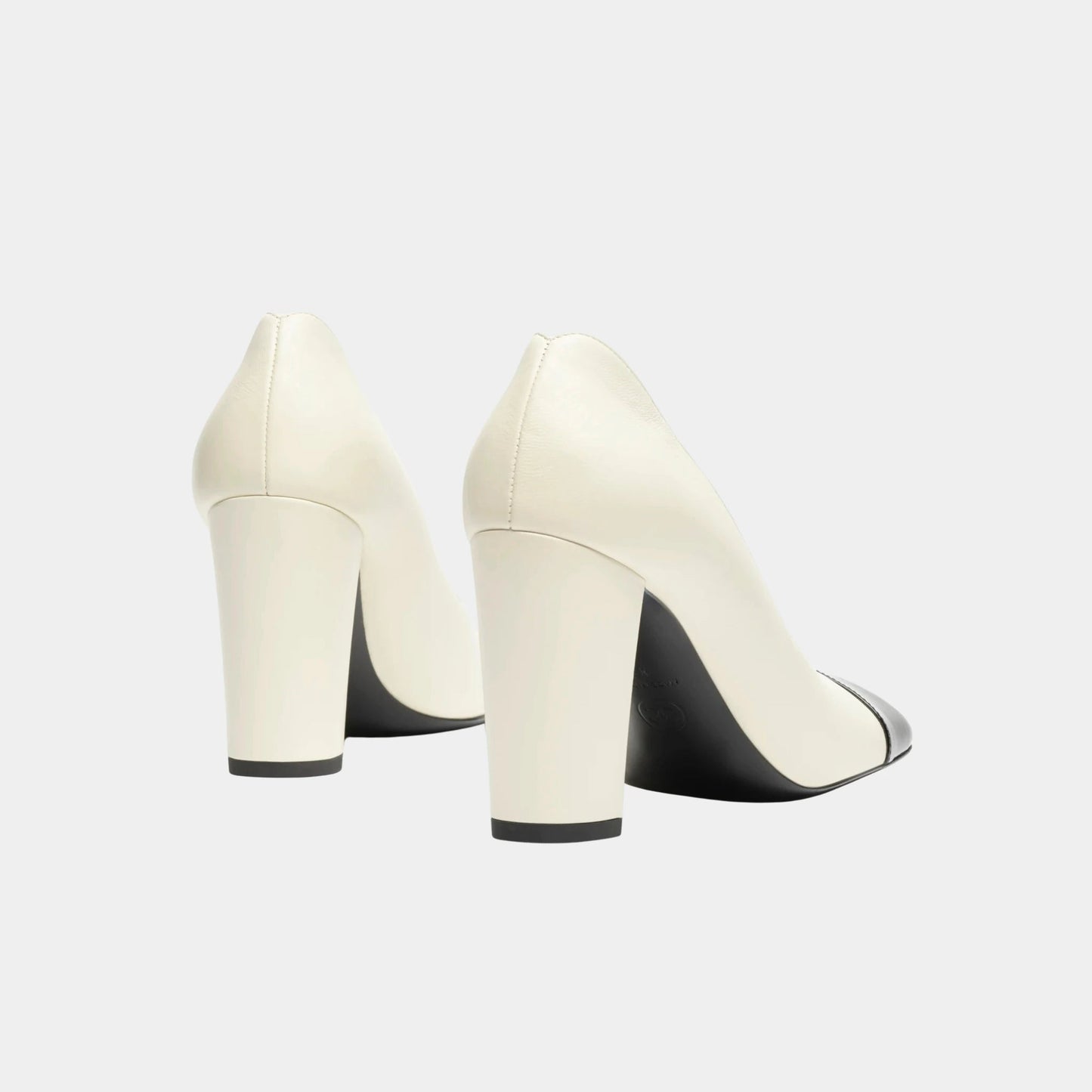 Pumps in Lambskin & Patent Calfskin