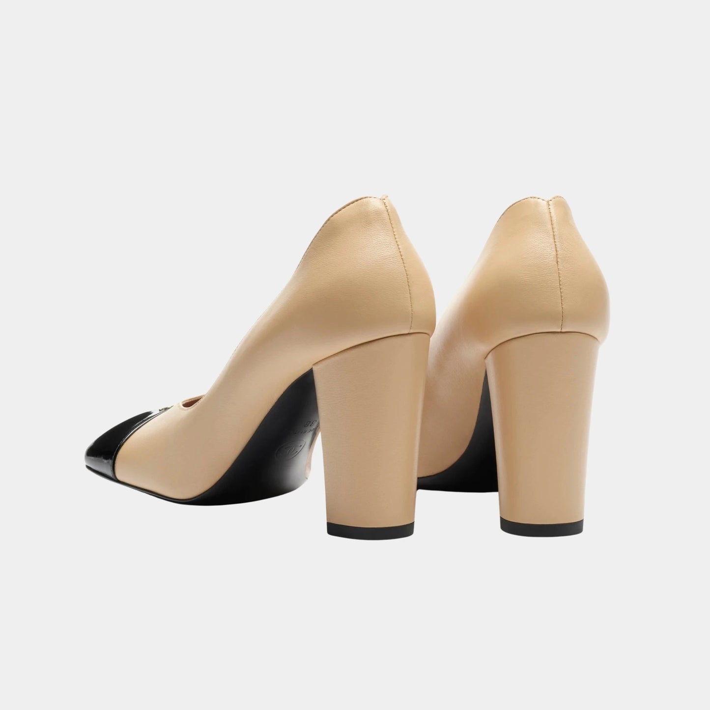 Pumps in Lambskin & Patent Calfskin