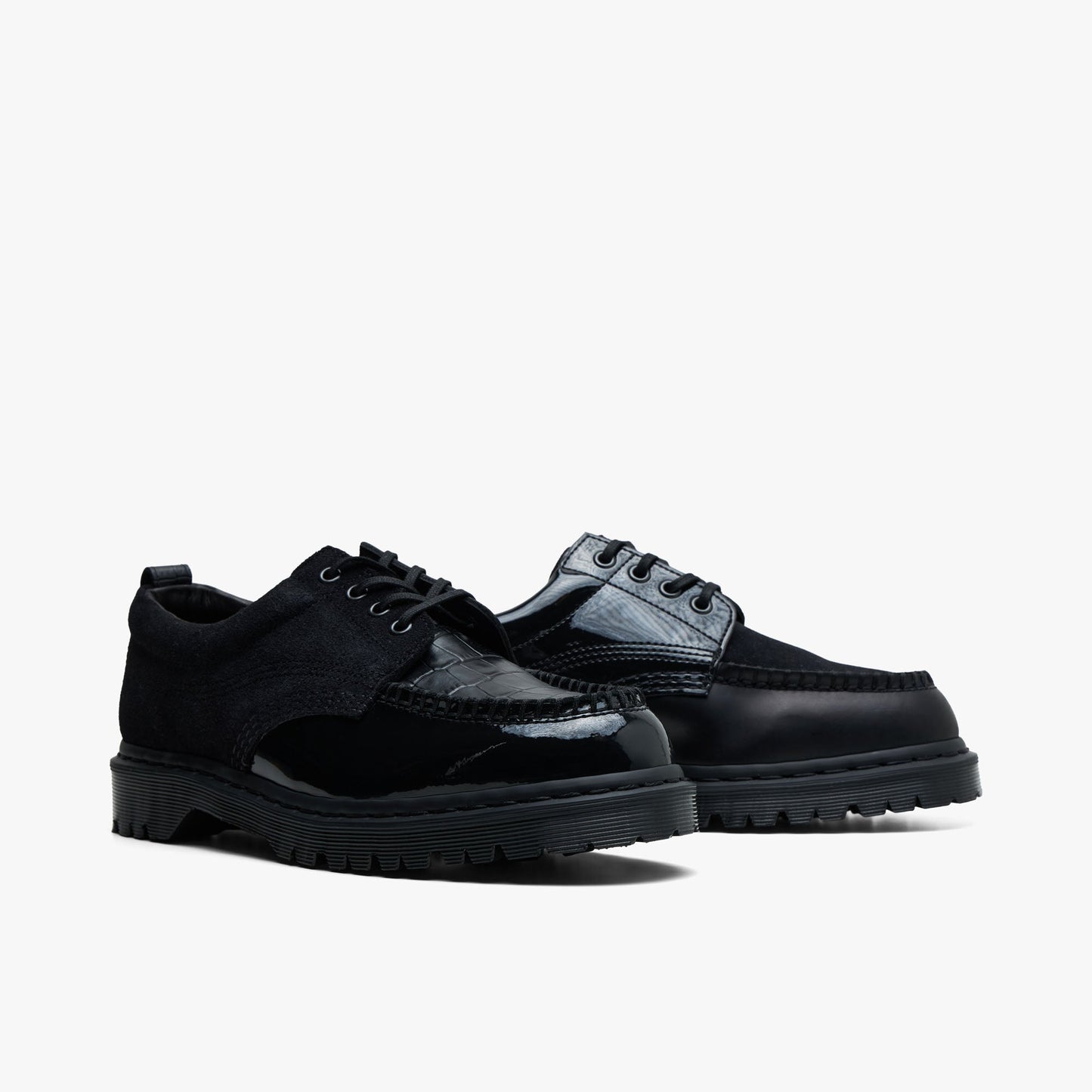 Suede Crocodile-patterned Leather Patchwork Moccasins