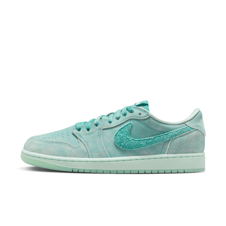 Women’s Air 1 Retro Low OG Washed Teal Sneakers