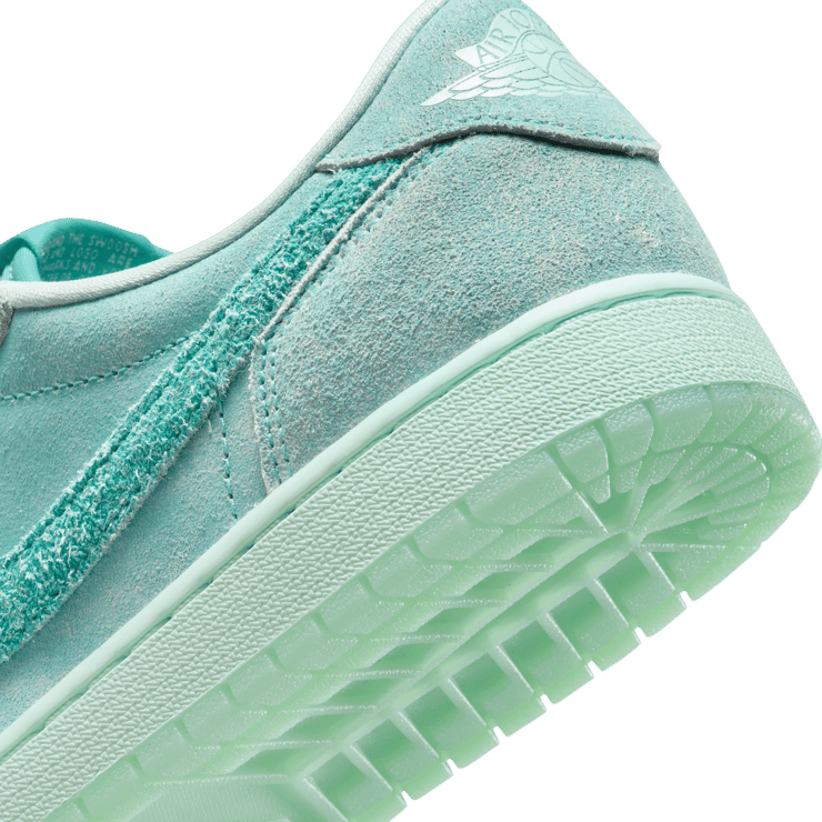 Women’s Air 1 Retro Low OG Washed Teal Sneakers