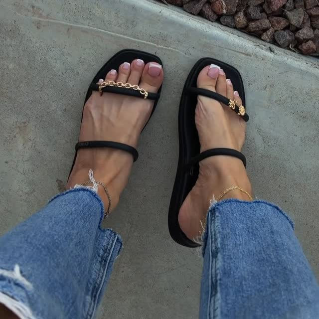 Chain-detail Miami Toe Loop sandals