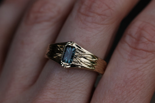 Feno Ring Set with Blue Diamonds
