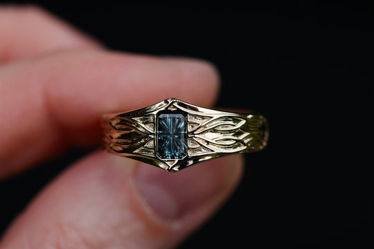 Feno Ring Set with Blue Diamonds