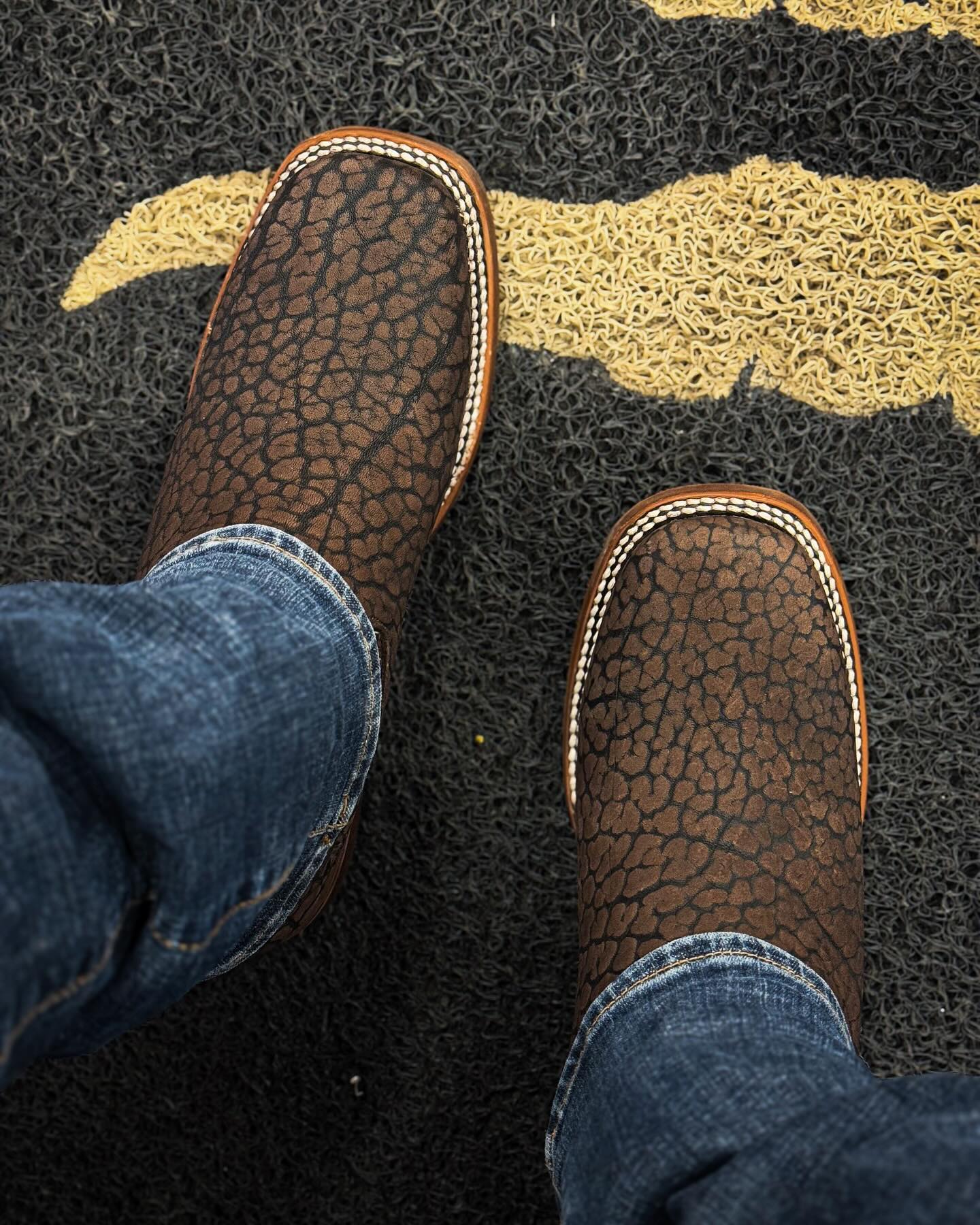 Men's Cowhide Chelsea Boots