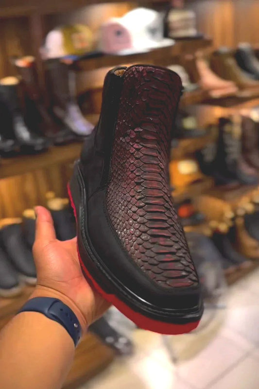 Retro Snake Scale Pattern Leather Boots