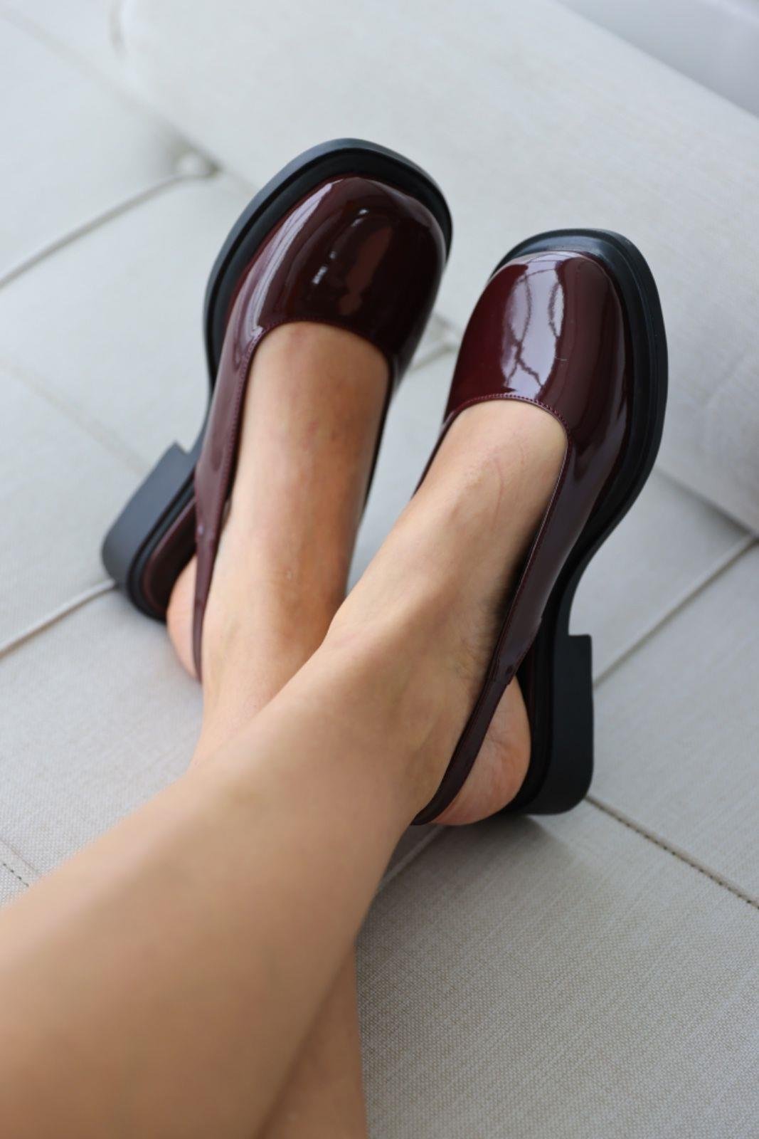 Low Heel Comfortable Leather Shoes